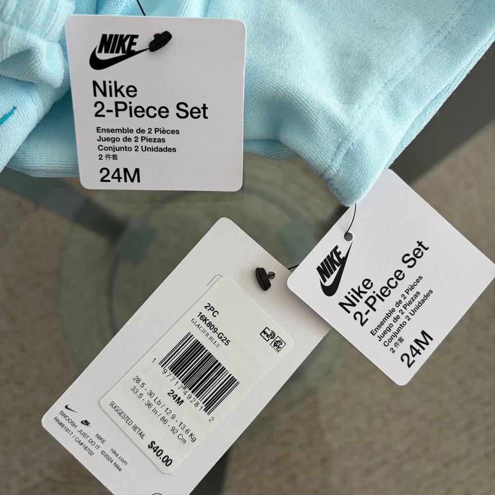 BNWT NIKE UNISEX TOWEL TERRY 2-PIECE SET US SIZE 24 MONTHS GLACIER BLUE - Picture 11 of 12